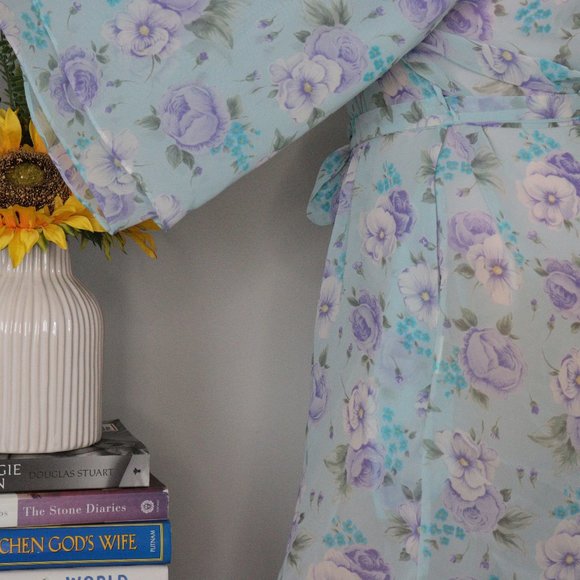 🌏 Sheer Floral Wrap Robe – Size S - Picture 5 of 10